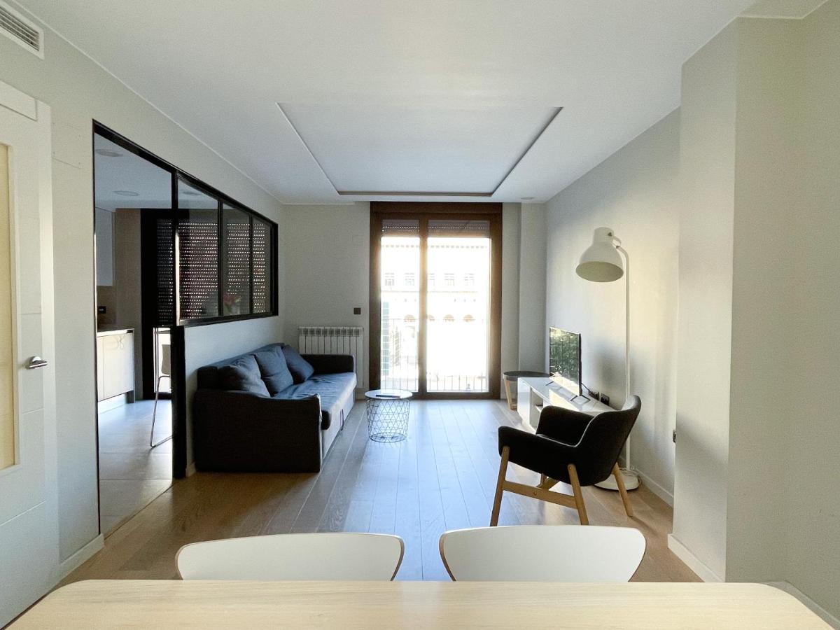 Az El Balcon A La Basilica Apartment Сарагоса Екстериор снимка
